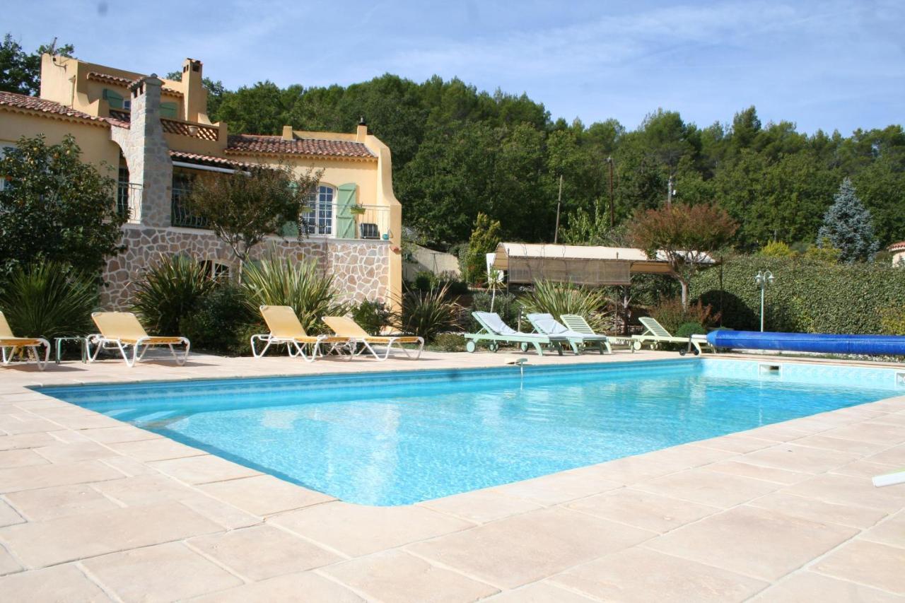 Le Mas Des Tarentes Chambres D'Hotes Trans-en-Provence Luaran gambar