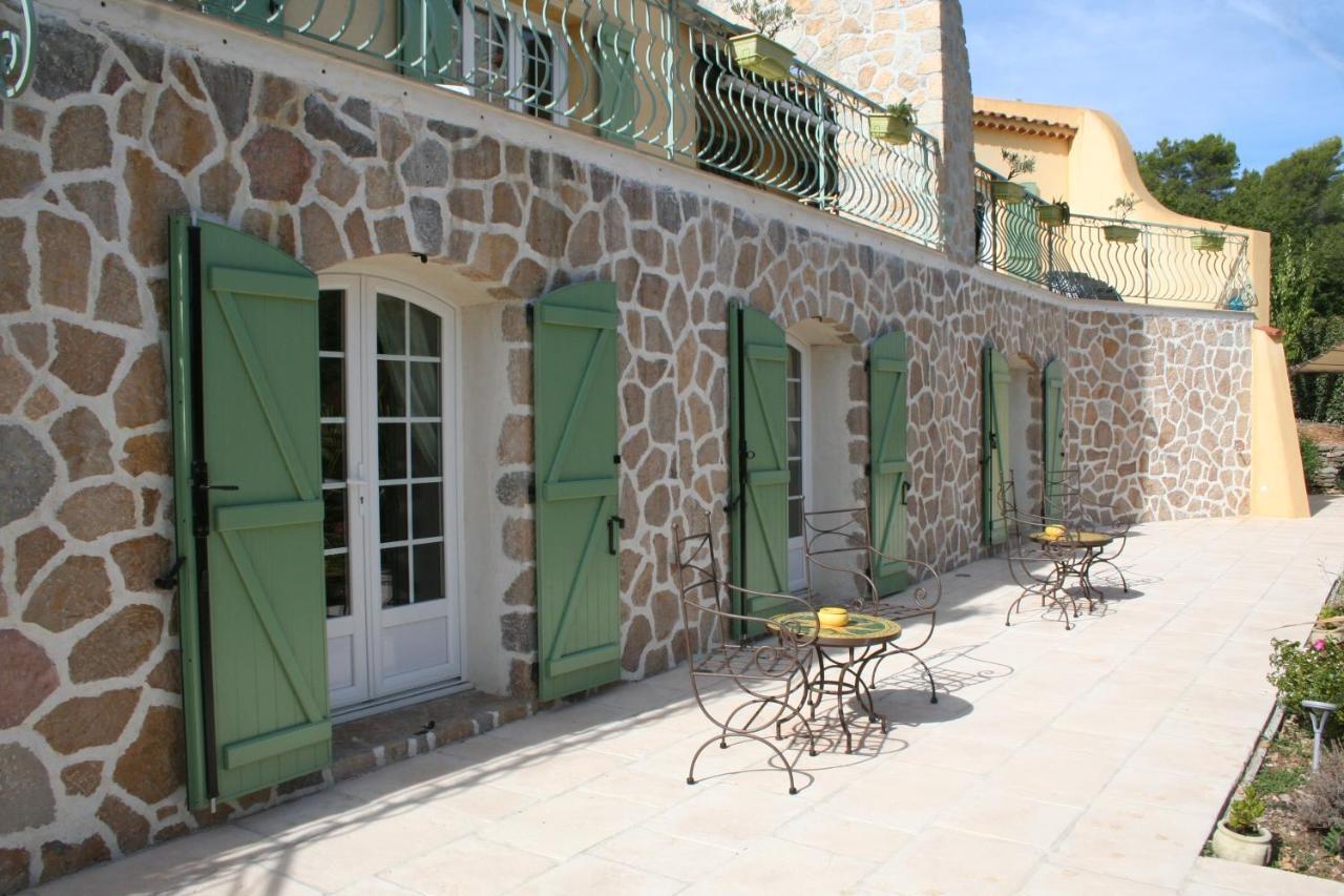 Le Mas Des Tarentes Chambres D'Hotes Trans-en-Provence Luaran gambar
